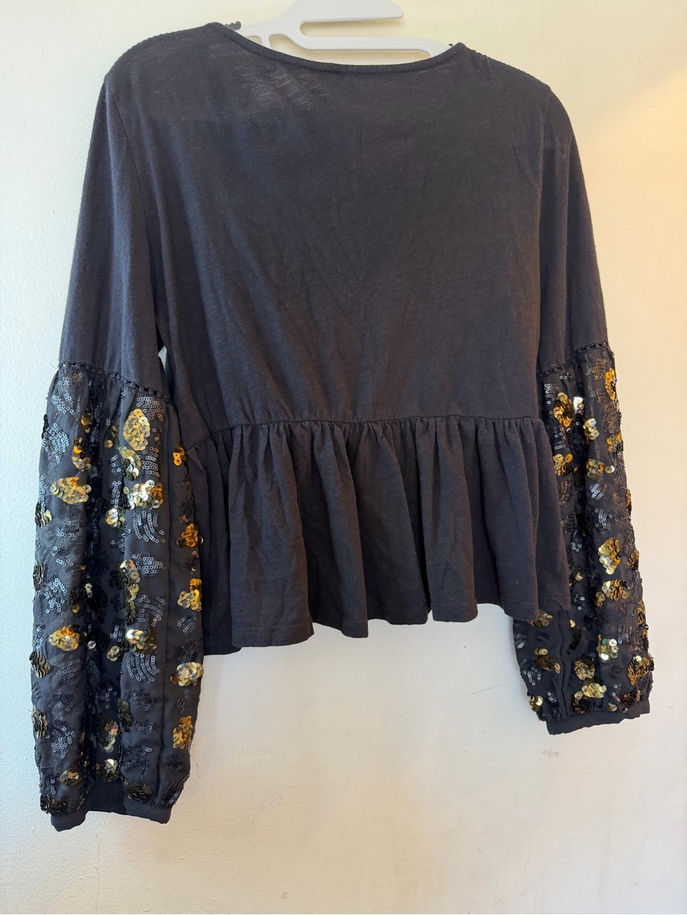 Anthropologie Black Gold Sequin Sleeve Peplum Boho Blouse Size M - Picture 9 of 11